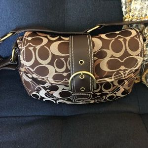 Vintage Signature Coach handbag